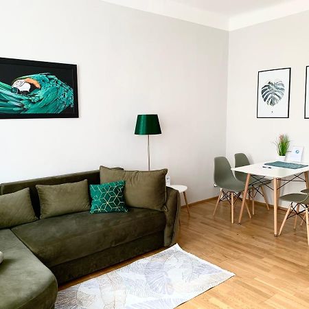 Premium Apartment Am Einsiedlerpark Vienna Esterno foto